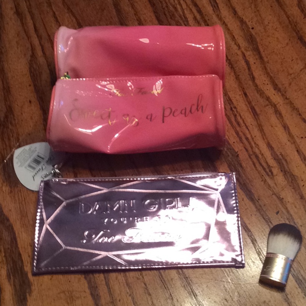 LOT bundle too faced cosmetic bags peach damn girl